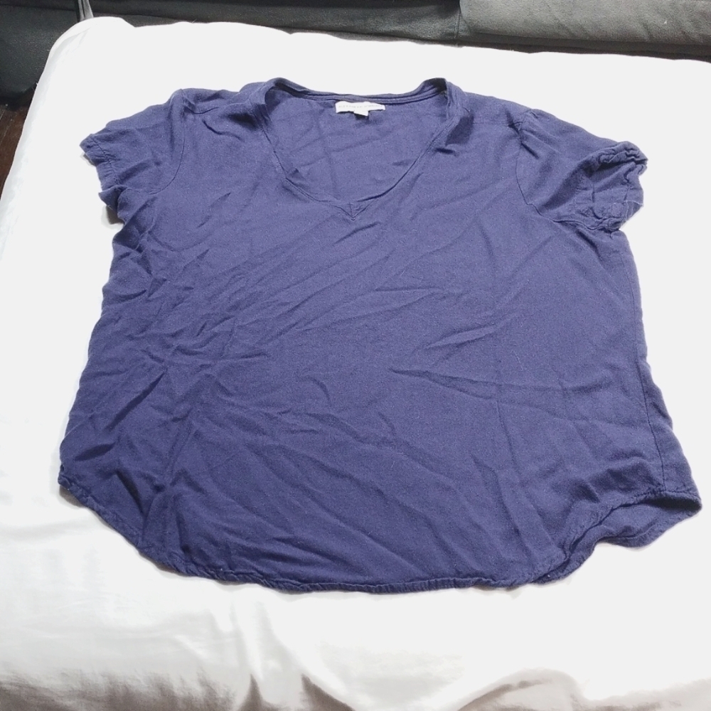 Alexander Jordan navy blue women's v neck top size XL